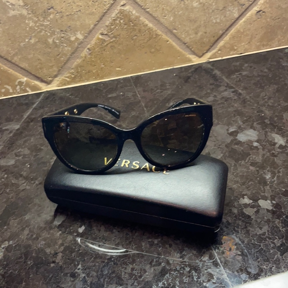 Authentic Versace Polarized sunglasses